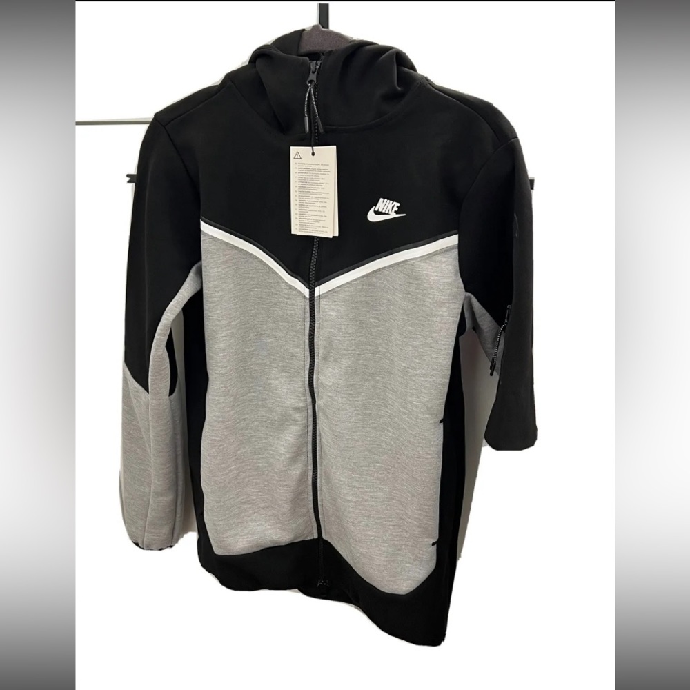 Nike tech fleece